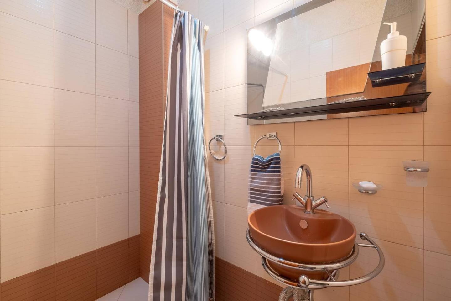 Top Pick! Central Spacious 2 Bedroom Apartment Sofia Exterior photo